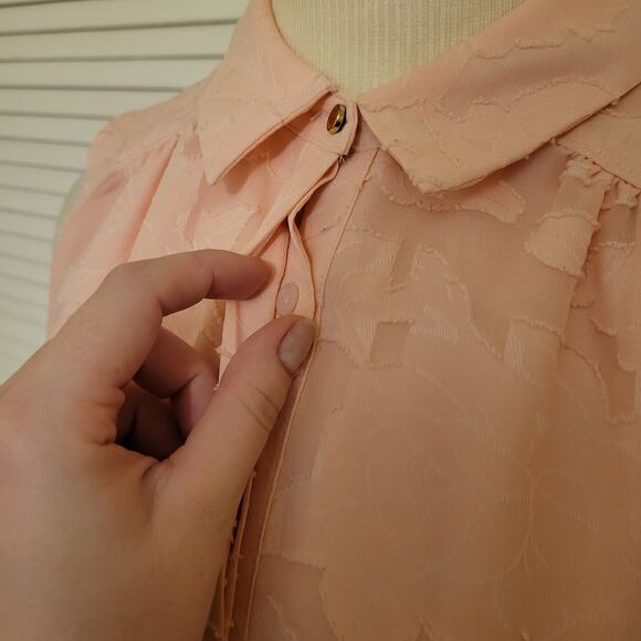 Floral Sheer Sleeveless Blouse Pink ELLE Button Front Top Medium 19.5x26 - Picture 7 of 8